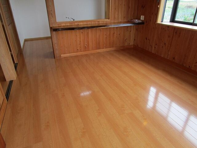 宇都宮市東木代町　４ＬＤＫ　中古住宅の内装