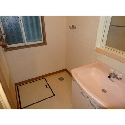 【居間・リビング】 | 岡田邸