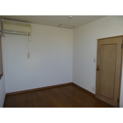 【居間・リビング】 | 岡田邸