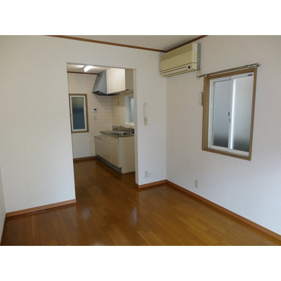 【居間・リビング】 | 岡田邸