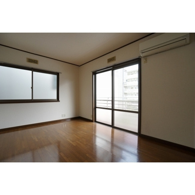 【居間・リビング】 | サンハイツ山口 | 別部屋参考写真