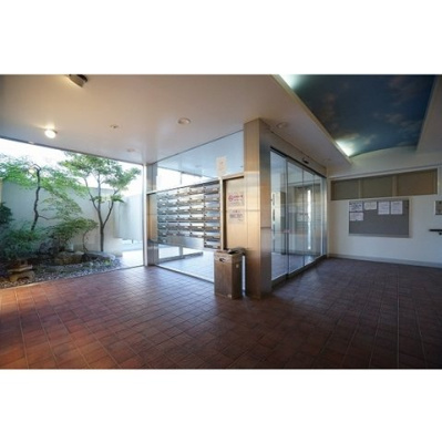 【エントランス】 | エコタワーバオバブ | エントランスホール