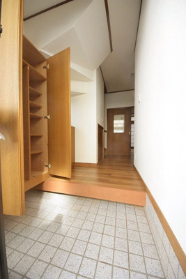 【玄関】戸倉2丁目貸家