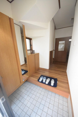 【玄関】戸倉2丁目貸家