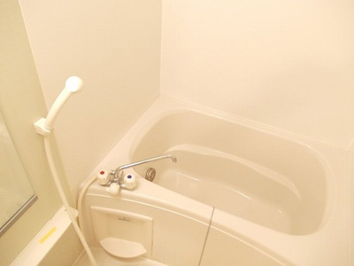 【浴室】 | ドゥー　ベルジュＢ