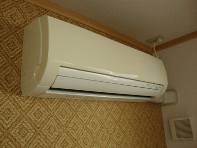 【設備】 | トワ・アルブル | エアコン