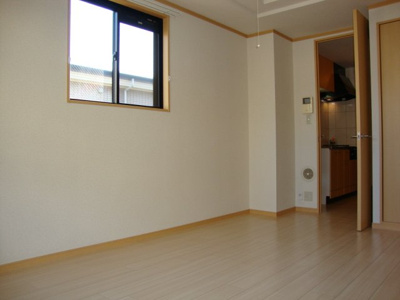 【内装】 | トワ・アルブル | 洋室