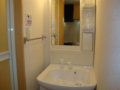 【洗面所】 | トワ・アルブル | 洗髪洗面化粧台