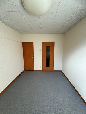 【居間・リビング】 | レオパレステラスつばさ