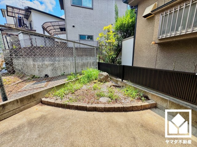 伏見区醍醐切レ戸町の庭