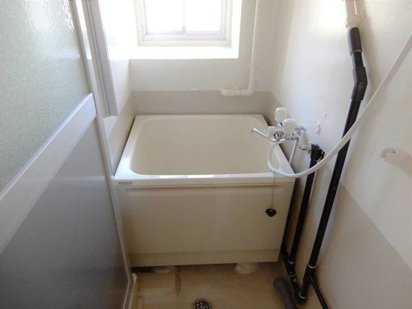 ビレッジハウス春木1号棟の浴室|ビレッジハウスの同一物件・同一タイプの間取りの写真です