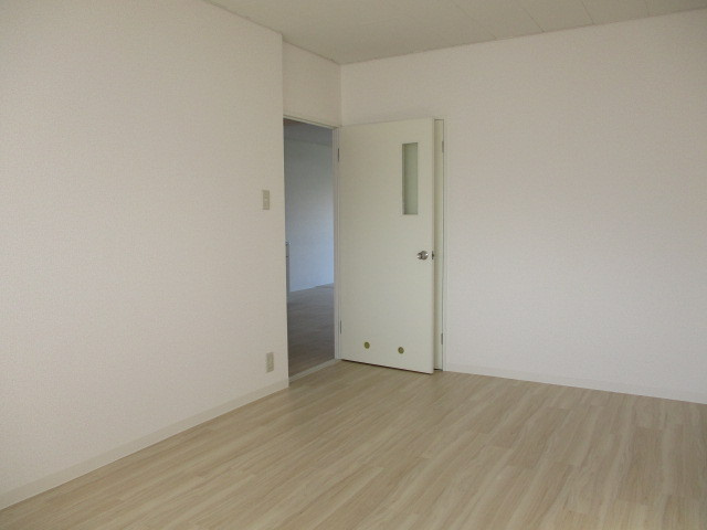 清川五番館の寝室