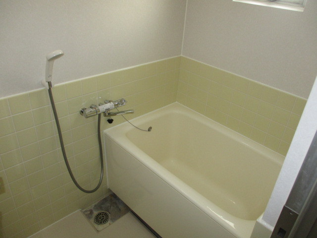 清川五番館の浴室