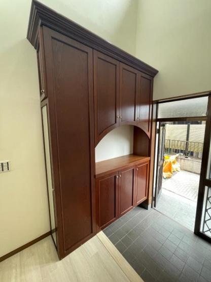 【玄関】 | 刈谷町１丁目中古　建物44坪　牛久駅14分　 | 収納たっぷりの玄関収納