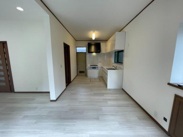 【キッチン】 | 刈谷町１丁目中古　建物44坪　牛久駅14分　 | 広めのダイニングキッチンスペース