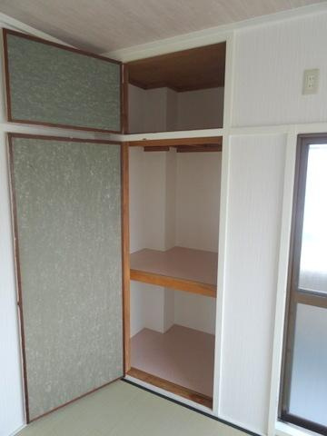 東江ハイツの収納|★ここにも収納★