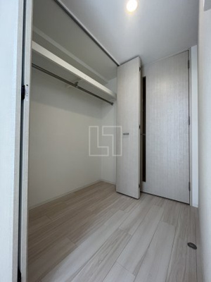 【収納】 | コンフォリア心斎橋EAST | コンフォリア心斎橋EAST　クローゼット