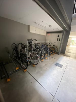 【その他共用部分】 | コンフォリア心斎橋EAST | コンフォリア心斎橋EAST　駐輪場