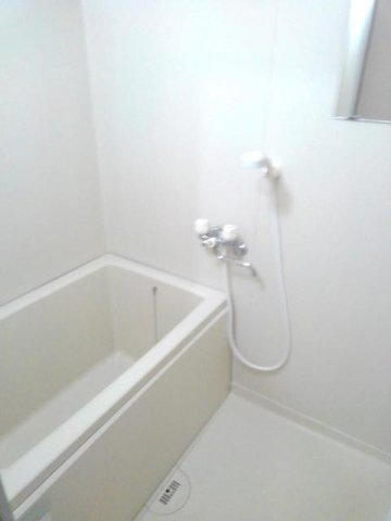 スカイハイツ菊陽の浴室