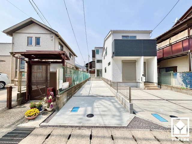 大津市長等３丁目　1期　2号棟の外観
