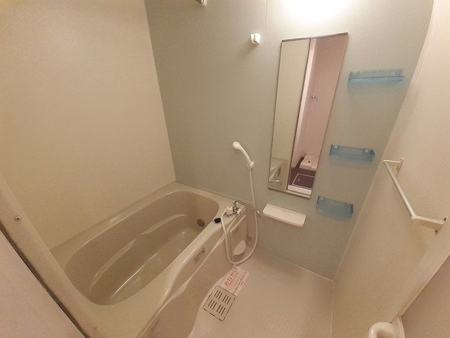 ディア・コートの浴室