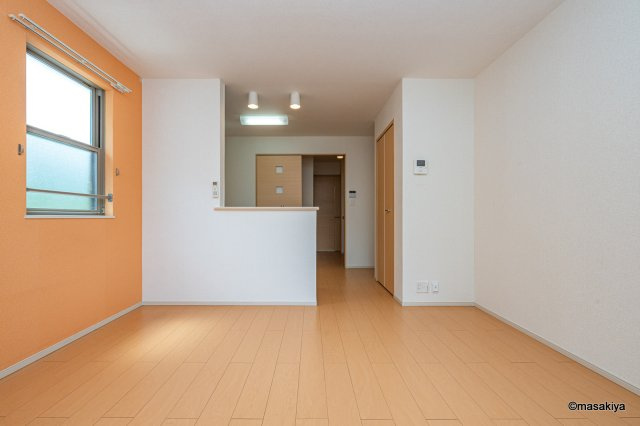 ガーデンハウス朝日山　Fの居間・リビング