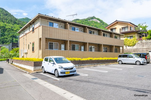 ガーデンハウス朝日山　Fの外観