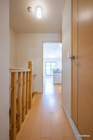 ガーデンハウス朝日山　Fの玄関