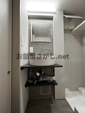 アピチェ南千住A棟の洗面所|スペースが確保できる洗面所です