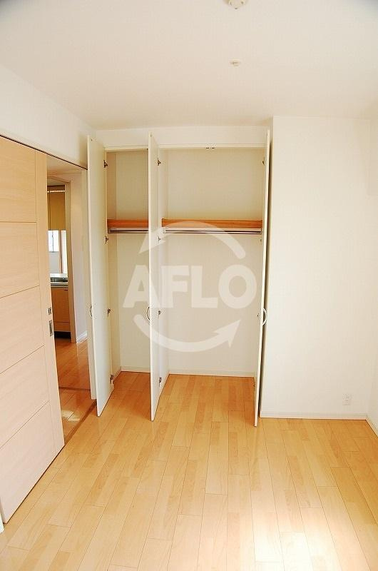 ラ・ヴィータ日本橋の収納|ラ・ヴィータ日本橋　クローゼット