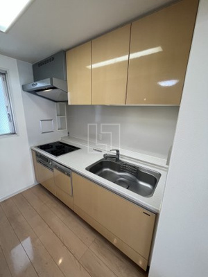 【キッチン】 | ラ・ヴィータ日本橋 | ラ・ヴィータ日本橋　3口ガスシステムキッチン