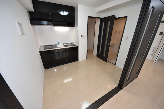 ウィルドゥ堺筋本町の居間・リビング