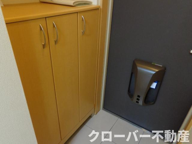 グランシャリオの玄関|下駄箱