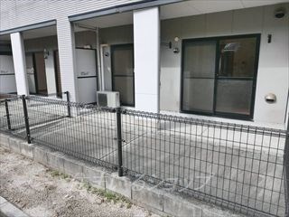 広島市安佐北区深川６丁目の賃貸マンションの庭