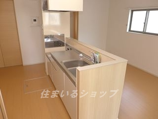 広島市安佐北区上深川町のアパートのキッチン