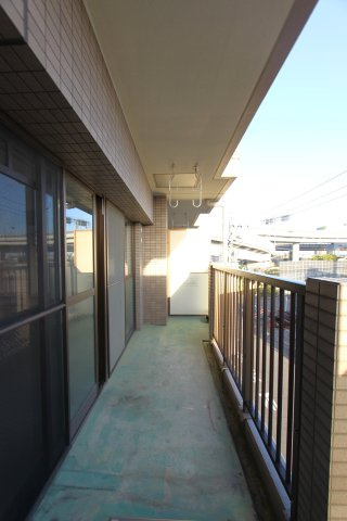 サンホームいの子のバルコニー|参考写真です。現況優先。