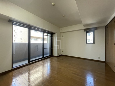 【居間・リビング】 | リーガル南船場 | リーガル南船場　リビング・ダイニングスペース