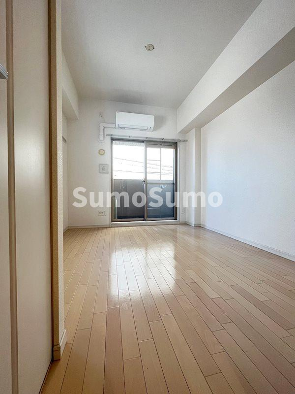 プレサンス三宮東アルバーナの寝室