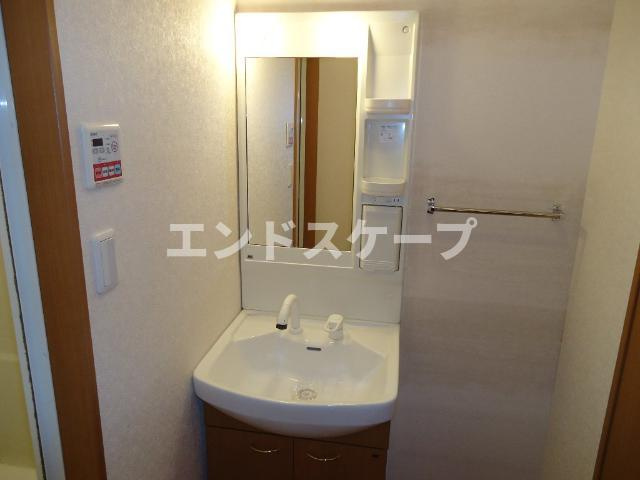 Ｉ’sベルポートの洗面所|洗髪洗面化粧台
高崎、前橋のお部屋探しはエンドスケープまで！お客様の理想お聞かせ下さい♪