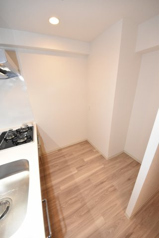 プレサンス阿波座駅前