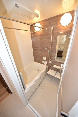 プレサンス阿波座駅前の浴室