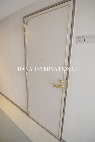 ジャネットビルの玄関