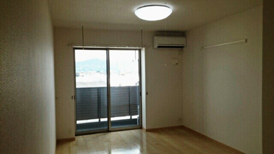 【居間・リビング】 | リヴェール | ゆったり過ごせるリビングです