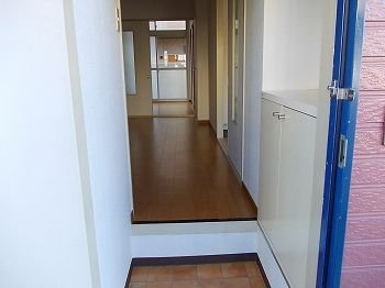 【玄関】 | ビューハイツ横尾 | 毎日通る玄関はこちらです