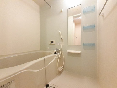 【浴室】 | スール　サントゥアーリオ | 落ち着いた空間のお風呂です