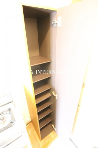 サニーコート北葛西Ⅳの収納