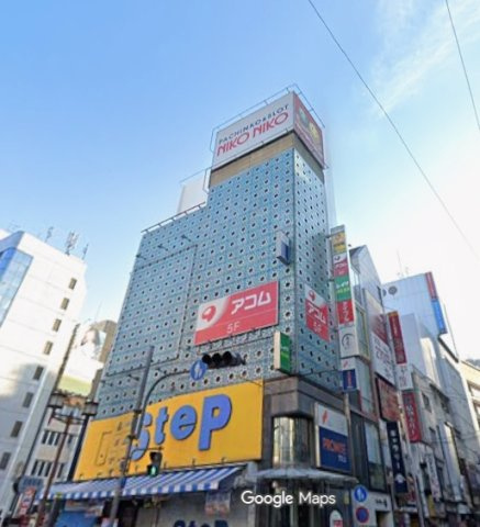 WEED21ビルの外観