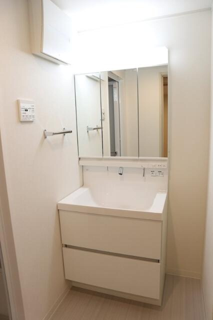 グランデールリーリエの洗面所