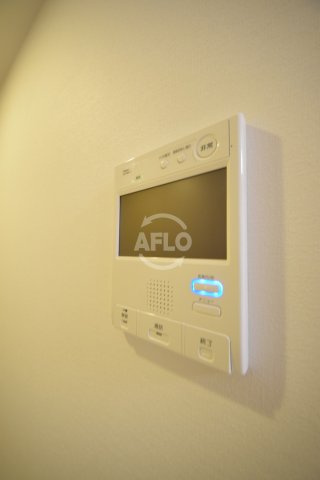 コンフォリア心斎橋ＥＡＳＴのセキュリティ|コンフォリア心斎橋ＥＡＳＴ　モニター付きインターホン
