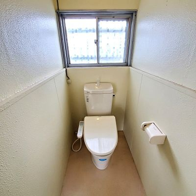 仁田貸家のトイレ